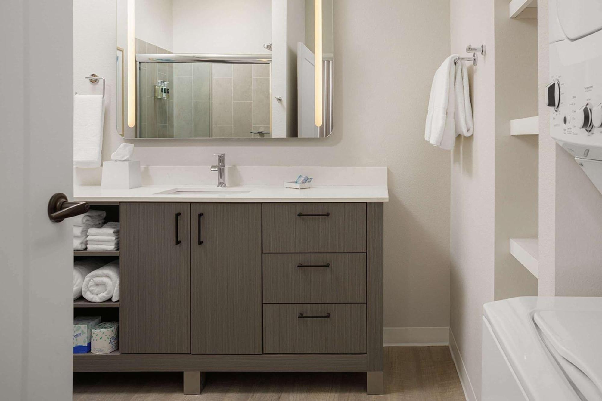Waterwalk Extended Stay By Wyndham Jacksonville Deerwood Pk מראה חיצוני תמונה